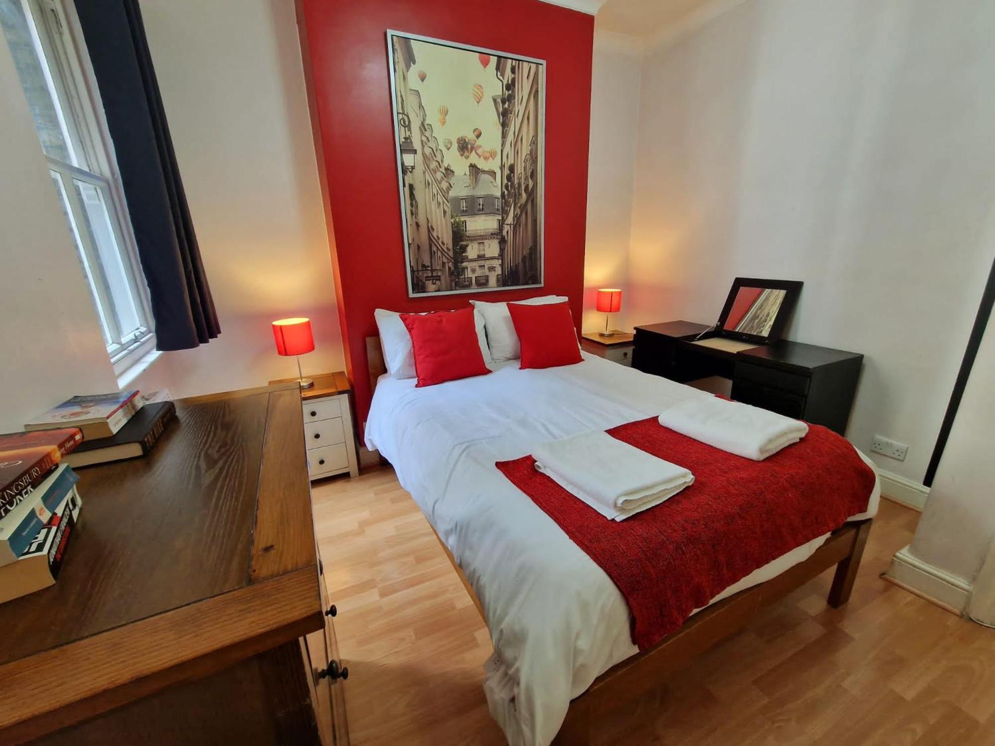 Апартаменты Cozy Flat, 5 Minute Walk To Oxford Circus Лондон Экстерьер фото