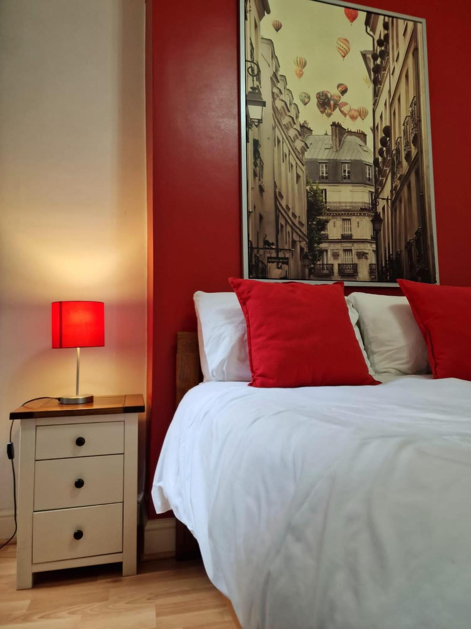 Апартаменты Cozy Flat, 5 Minute Walk To Oxford Circus Лондон Экстерьер фото